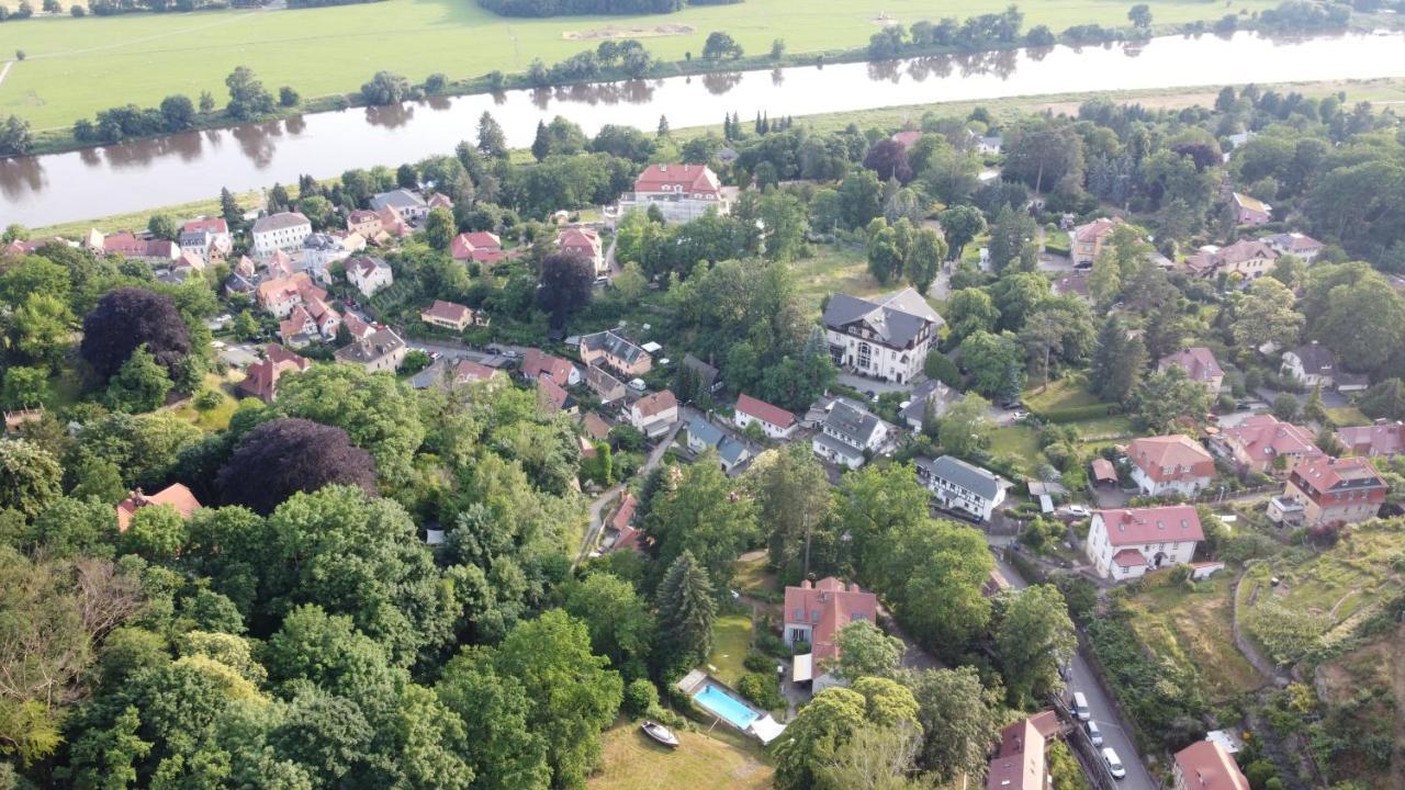 Villa Im Park Wachwitzgrund เดรสเดน ภายนอก รูปภาพ